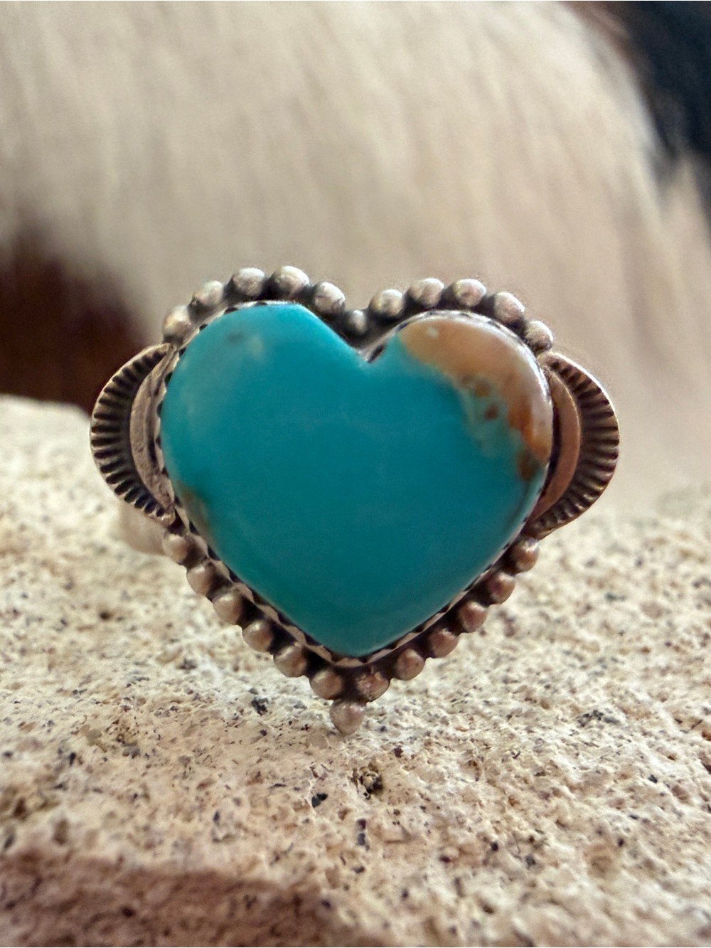 ❤️ Kingman Turquoise Heart Sterling Heart Shaped Navajo Style Ring Adj 6 to 9 - Picture 10 of 14